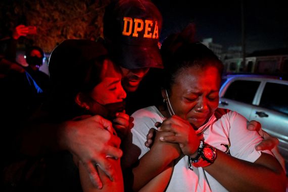 Race against time to rescue survivors after Venezuela earthquakes strike