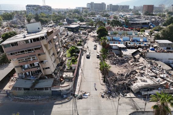 Over 1700 dead in Venezuela after devastating twin earthquakes