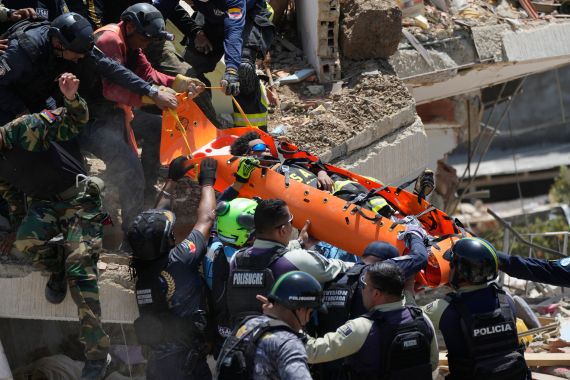 Race against time to rescue survivors after Venezuela earthquakes strike