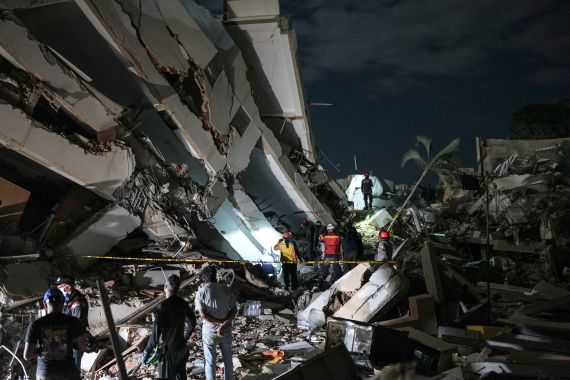 Over 1700 dead in Venezuela after devastating twin earthquakes